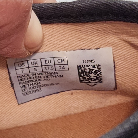 Toms Women's Black and White Tweed Sneakers - Picture 5 of 5